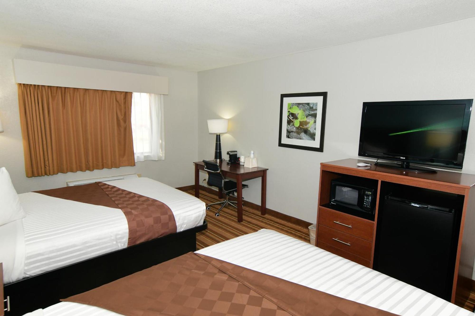 Rock Island Inn & Suites Marshalltown מראה חיצוני תמונה